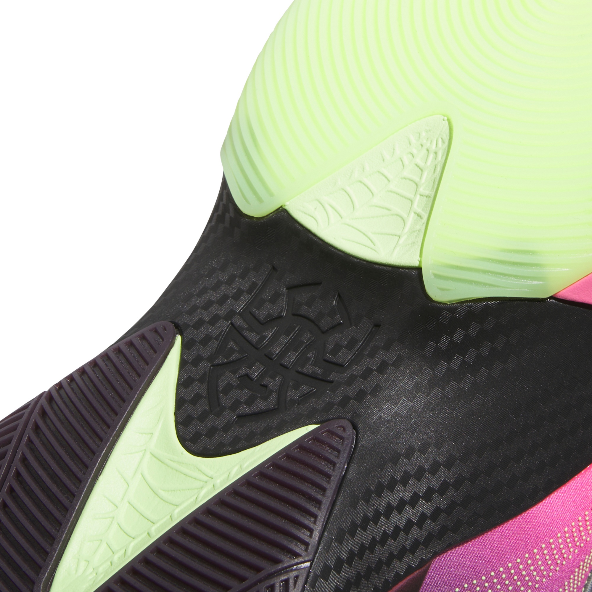 adidas D.O.N. Issue #7 Basketball Shoes - Black/Yellow - View 9
