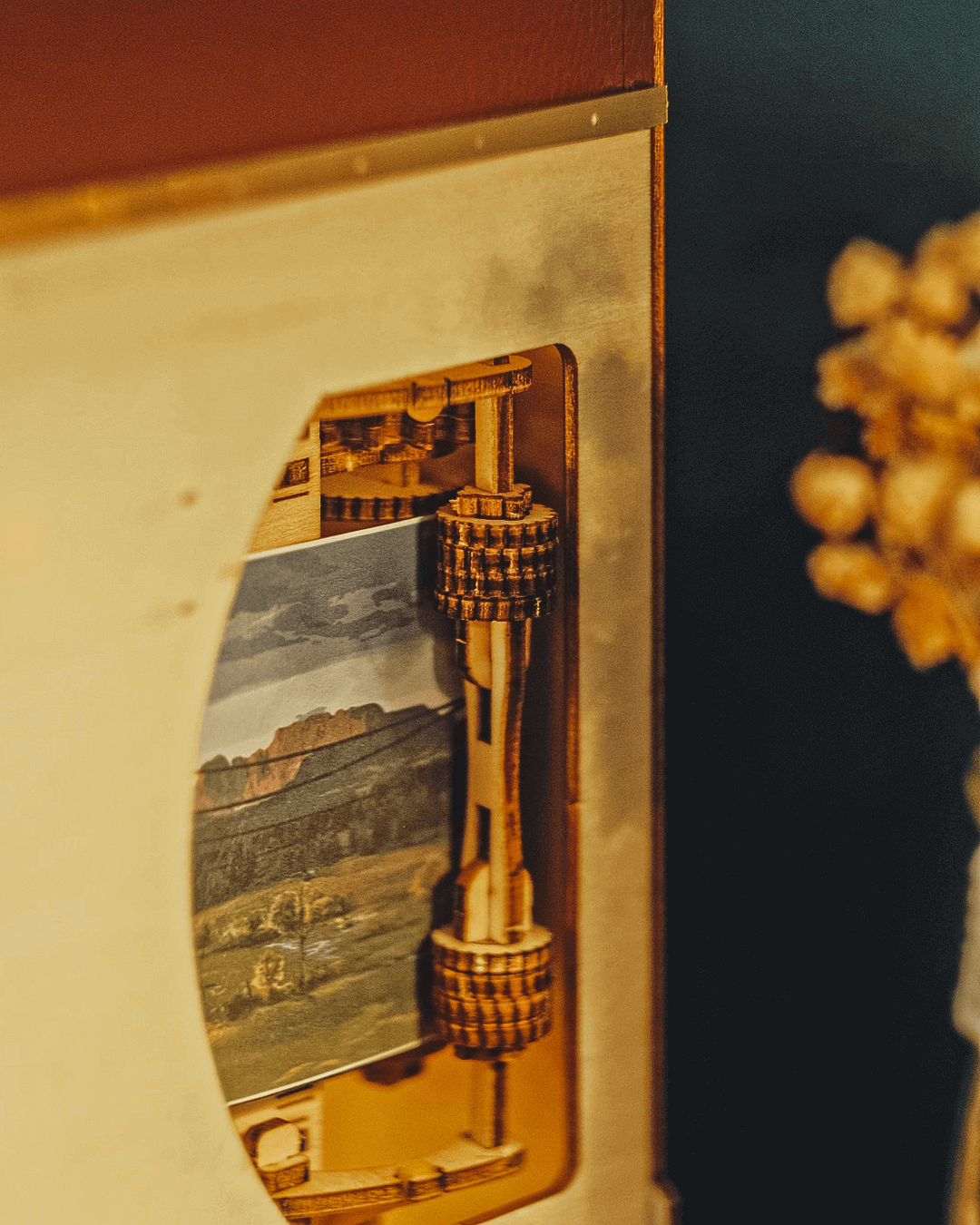 1940s Train Cabin Book Nook | Anavrin (Motion Scene)