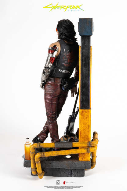 LIMITED EDITION - CYBERPUNK 2077 JOHNNY SILVERHAND 1/4 SCALE STATUE