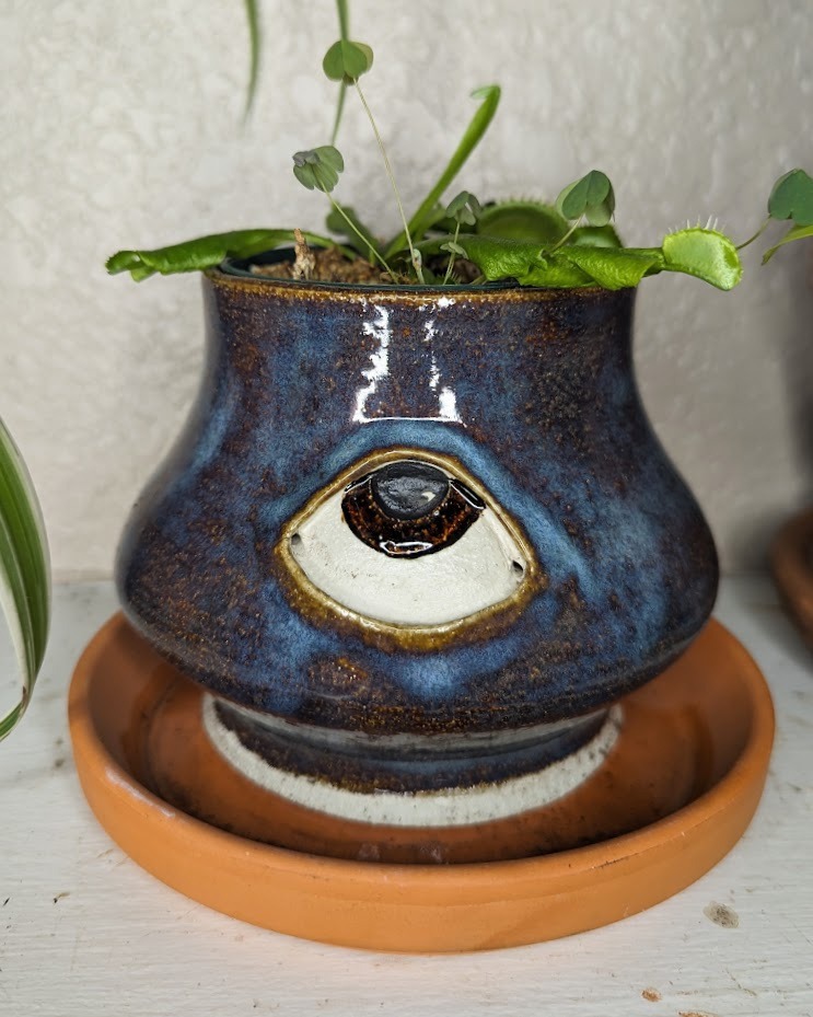 Crying Pots