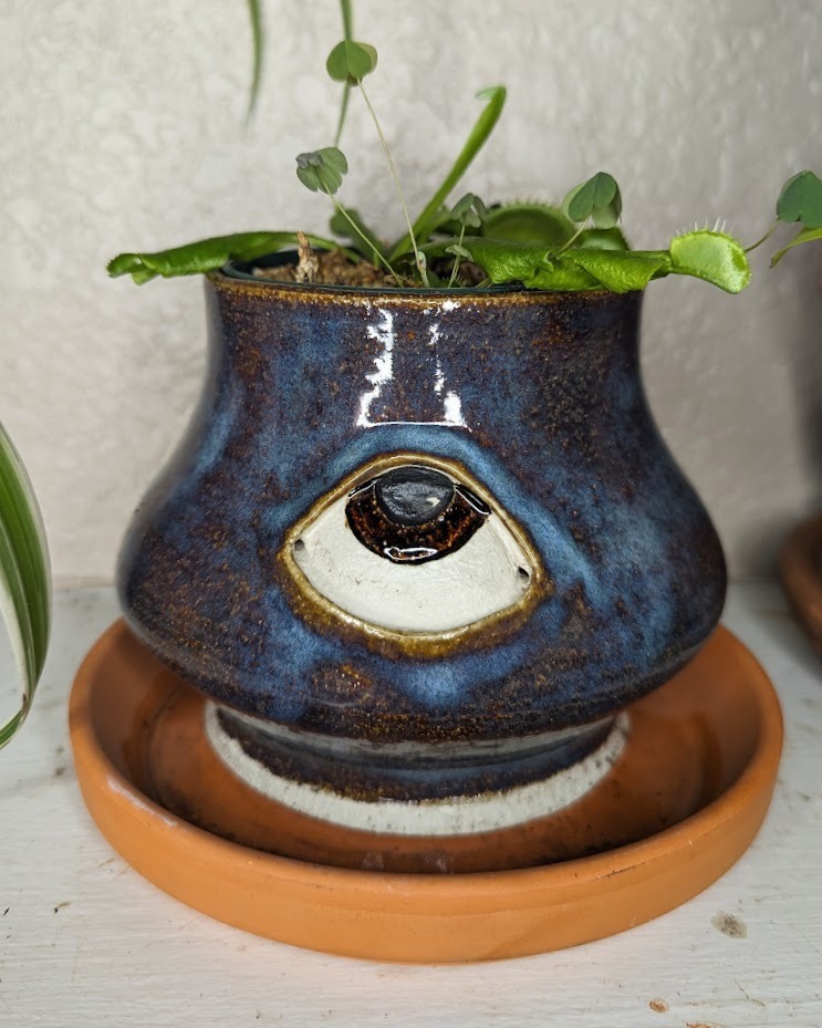 Crying Pots