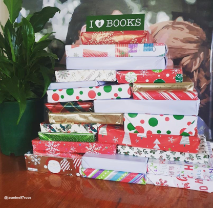 Advent - Fiction Book Box 2024