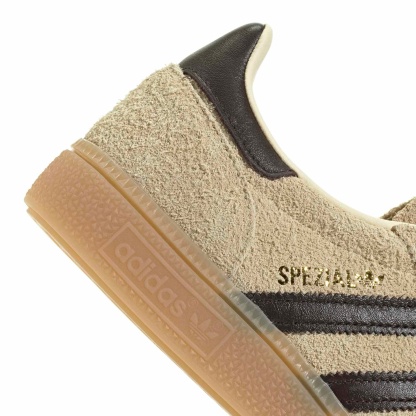 adidas Women's Handball Spezial Shoes - Warm Vanlla/Aurora Coffee - View 7