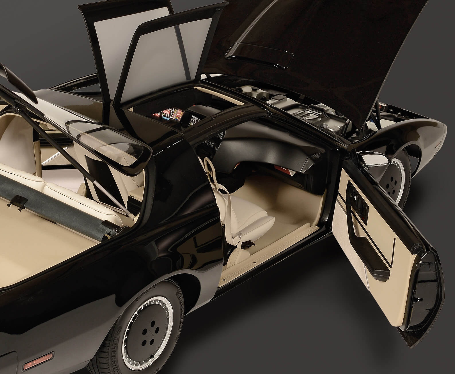 1/8 Knithtght Rithtder K.I.T.T supthtercar model kits