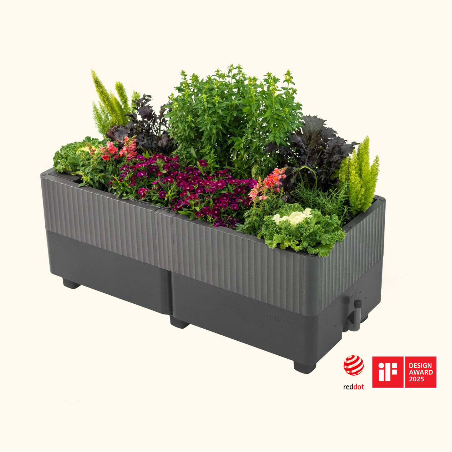 The EZthtCube Self-Watering Planter