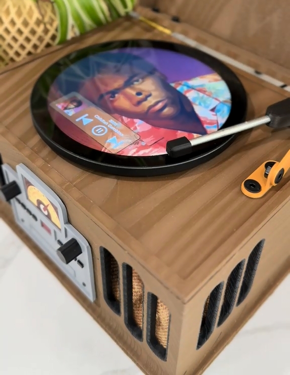 Smart Record Player