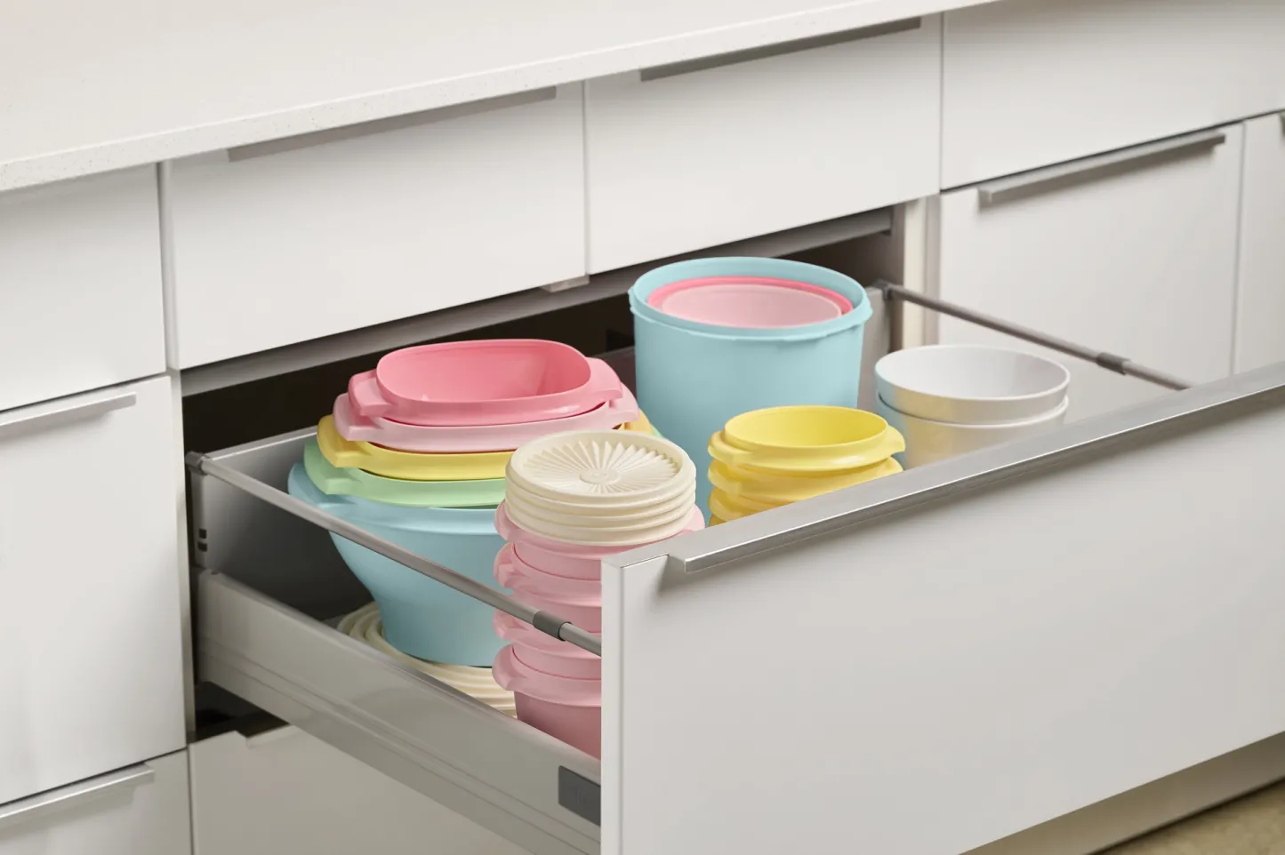 Tupperthtware Heritage Collection Food Storage Containers, 32-pieces