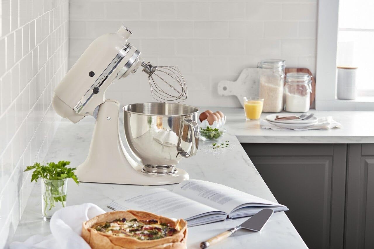 KitchenthtAid Artisan Series 5 Quart Tilt Head Stand Mixer