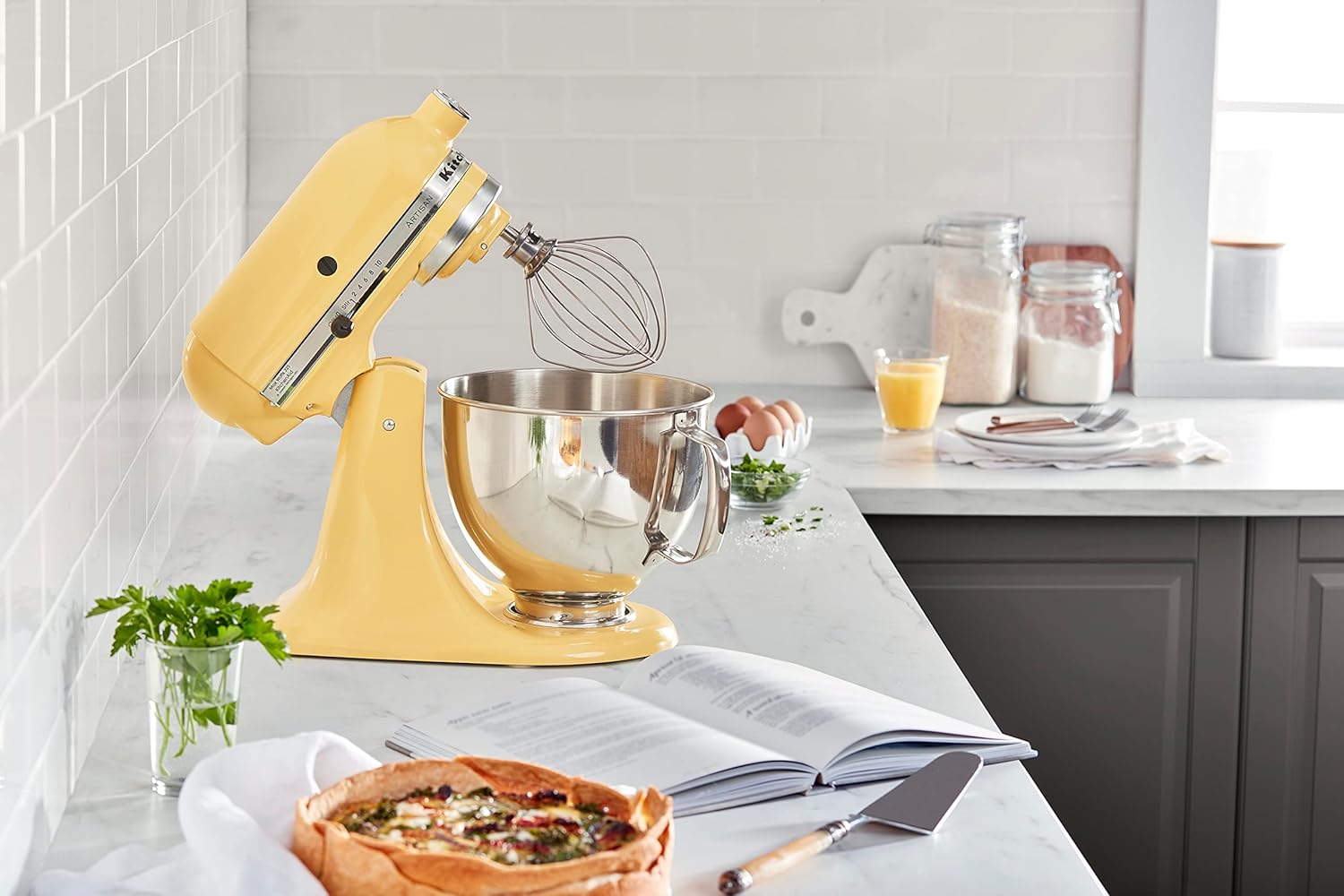 KitchenthtAid Artisan Series 5 Quart Tilt Head Stand Mixer