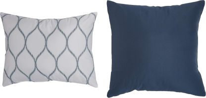 10-Piece Comforter Bedding Set, Full / Queen, Sea Foam Medallion, Microfiber, Ultra-Soft