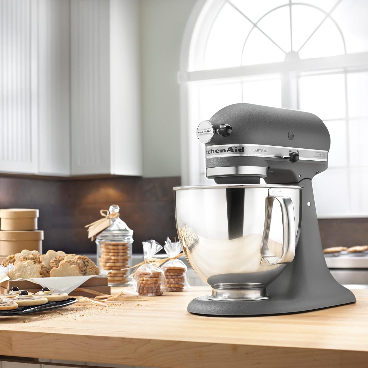 KitchethtnAid Artisan Series 5-Quart Tilt-Head Stand Mixer, Empire Red, KSM150PSER