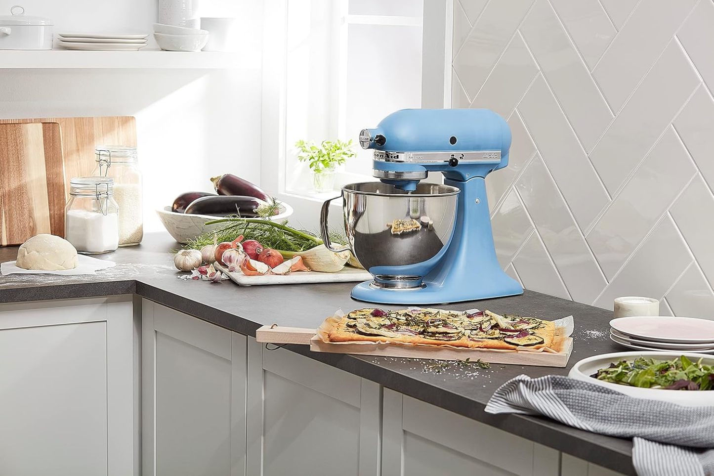 KitchenthtAid Artisan Series 5 Quart Tilt Head Stand Mixer