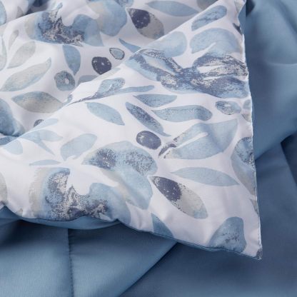 10-Piece Comforter Bedding Set, Full / Queen, Sea Foam Medallion, Microfiber, Ultra-Soft