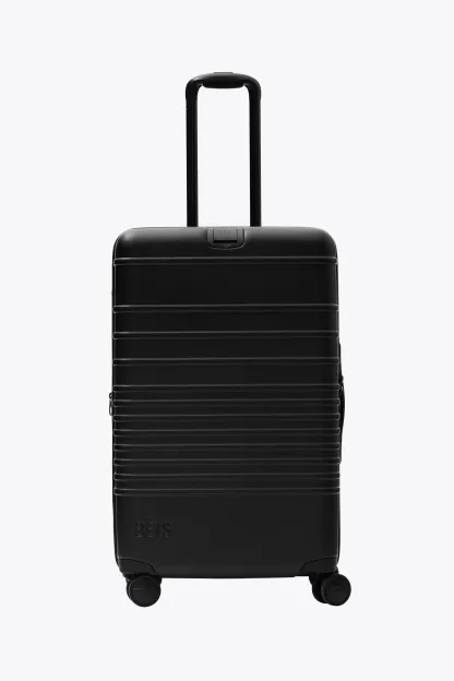 BÉIS Luggage With Limited Lifetime Warranty