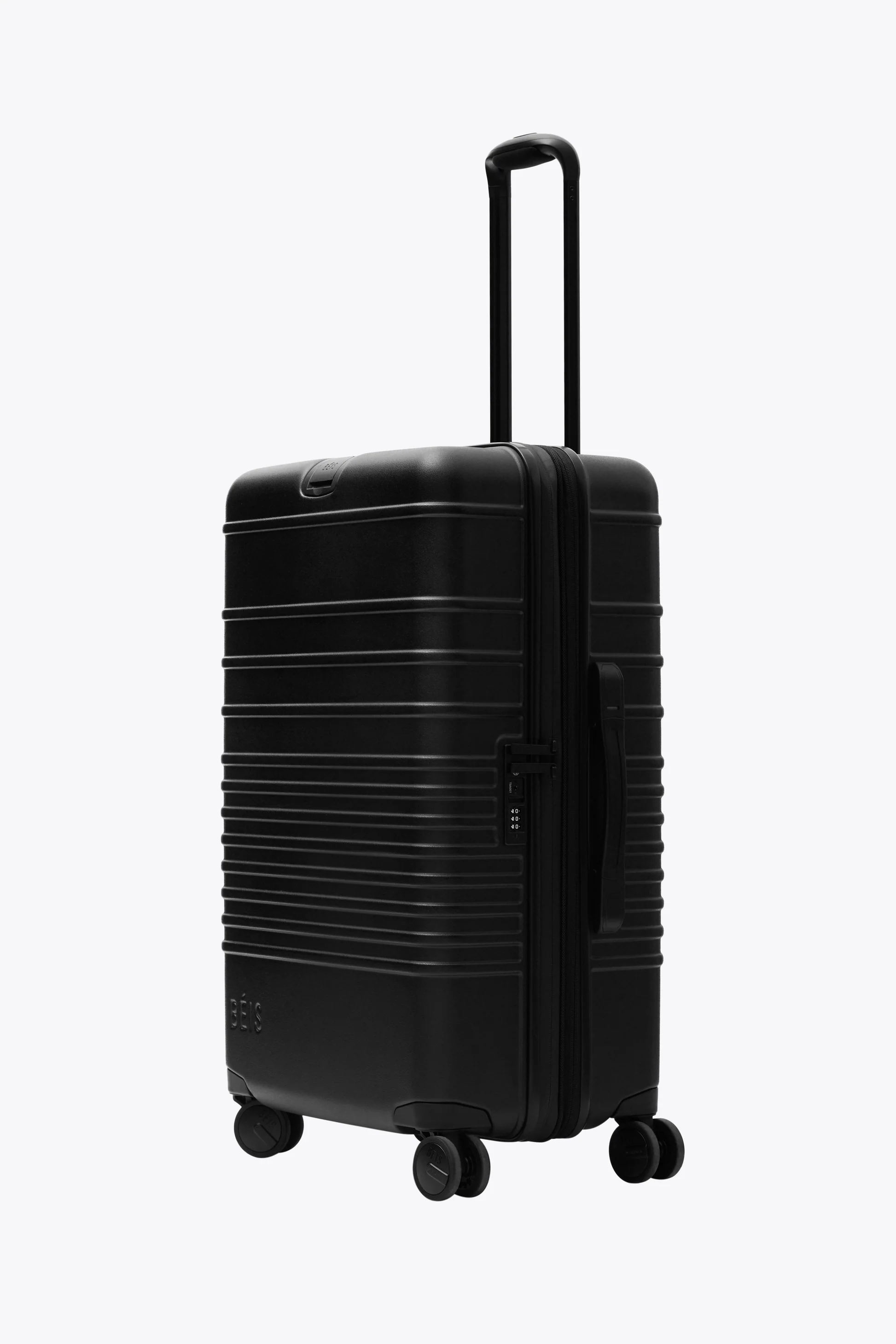 BÉIS Luggage With Limited Lifetime Warranty