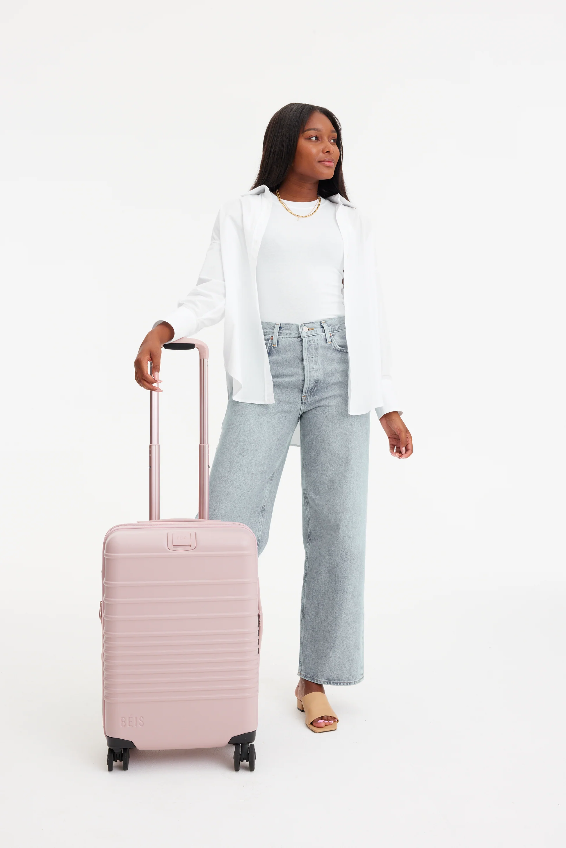 BÉIS Luggage With Limited Lifetime Warranty