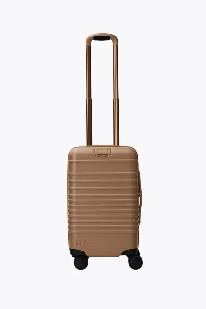 BÉIS Luggage With Limited Lifetime Warranty