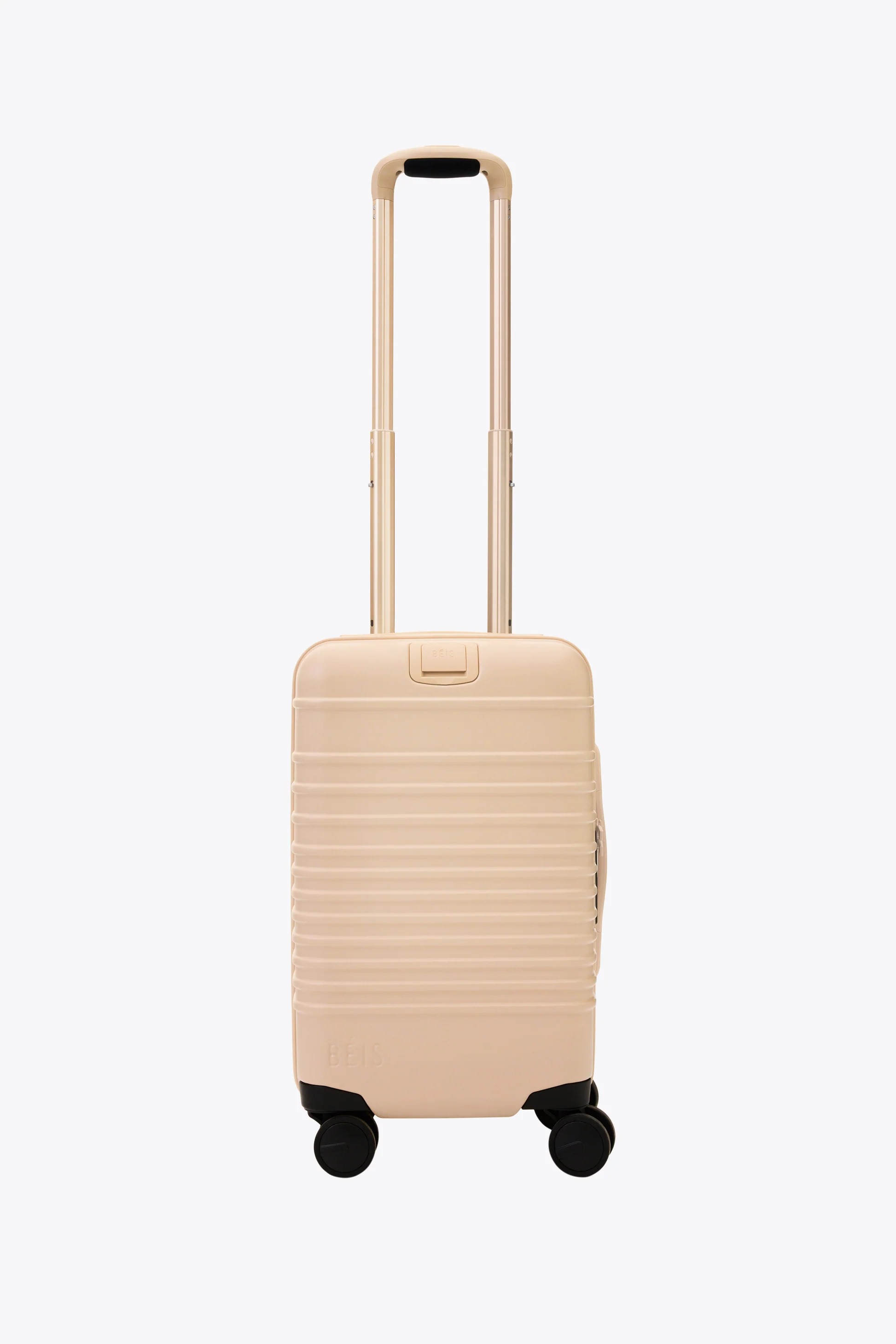 BthtÉIS Luggage With Limited Lifetime Warranty