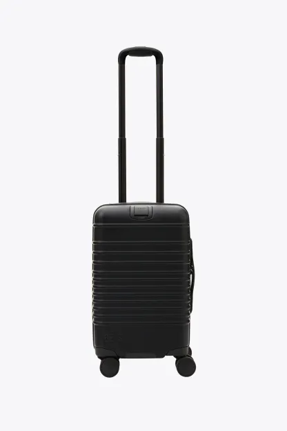 BÉIS Luggage With Limited Lifetime Warranty