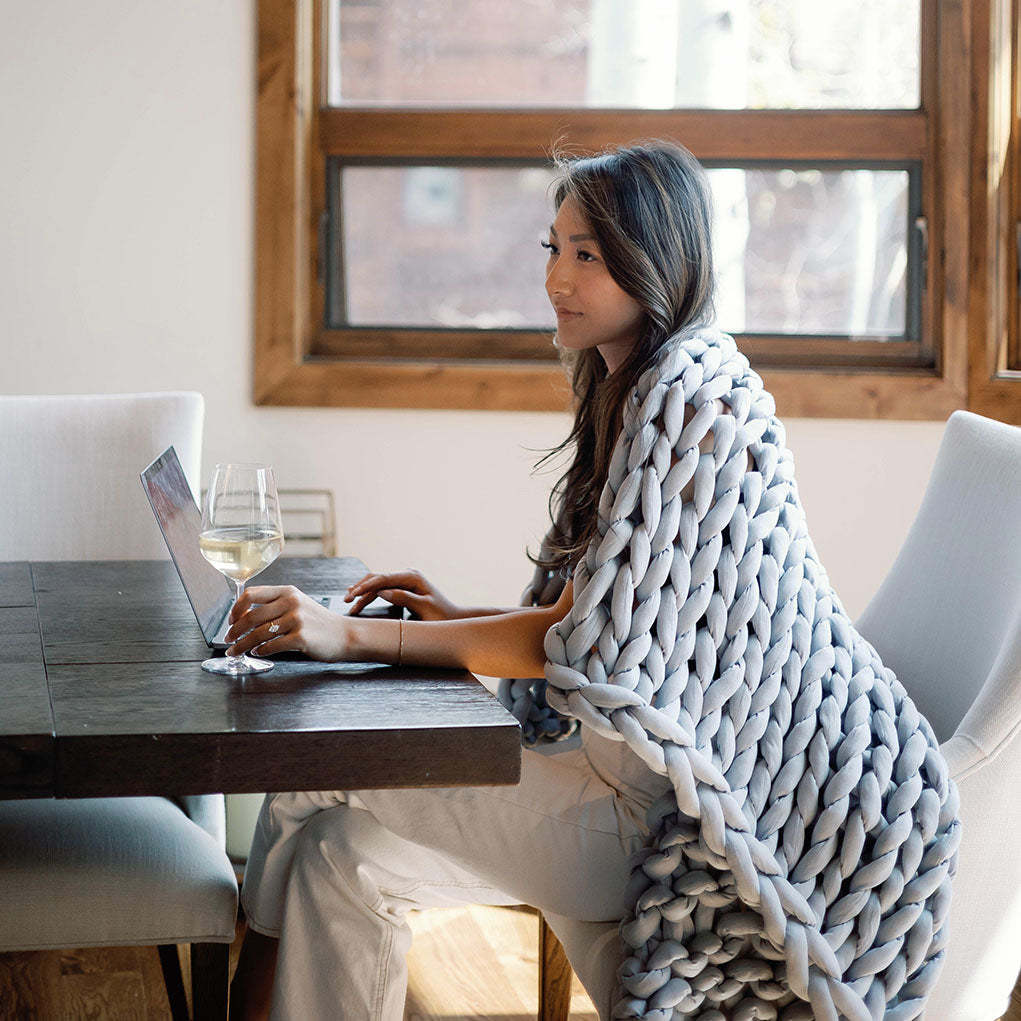 Nthtuzzie Knit Weighted Blanket