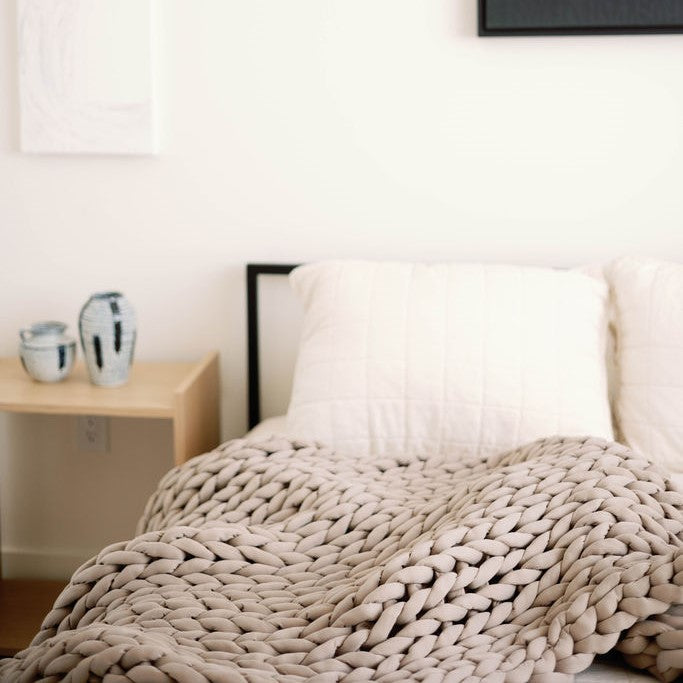 Nthtuzzie Knit Weighted Blanket