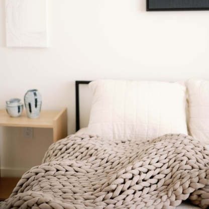 Nthtuzzie Knit Weighted Blanket