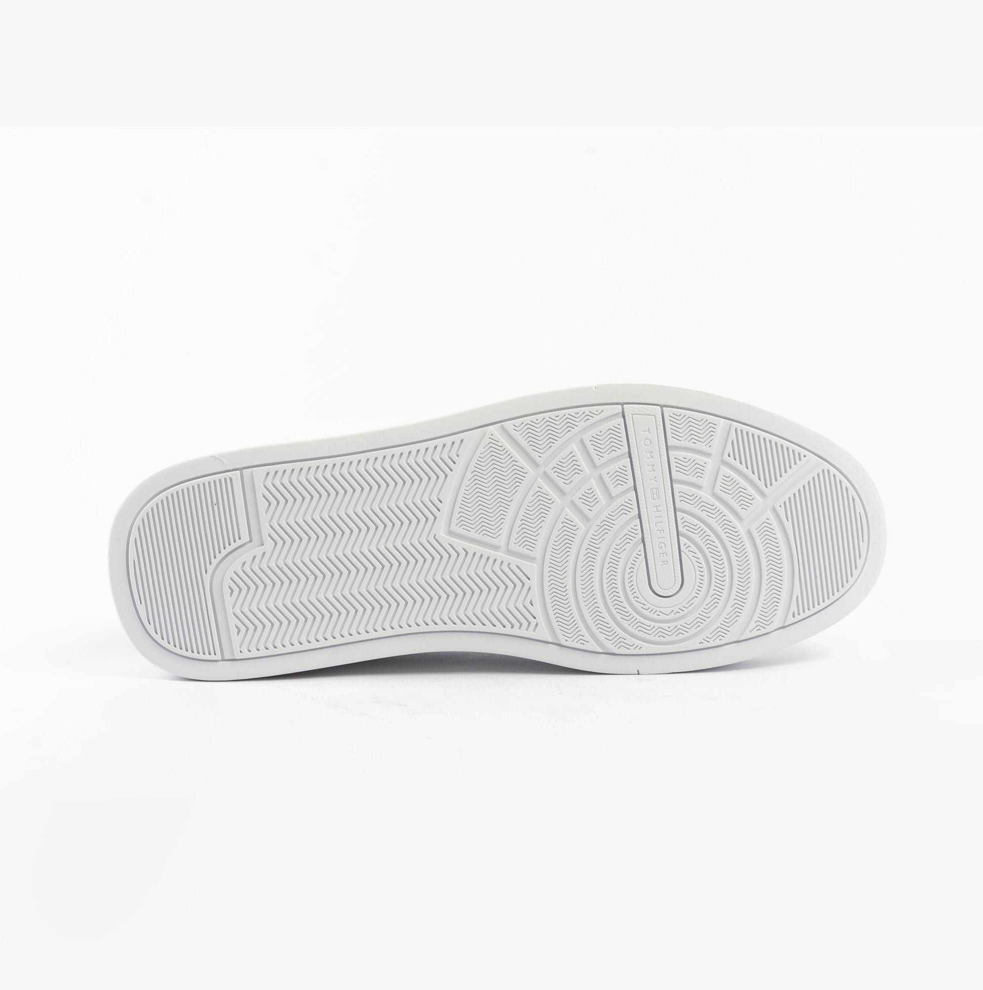 tothtmmy hilfigthter LOGO COURT Mens Trainers White/Desert Sky