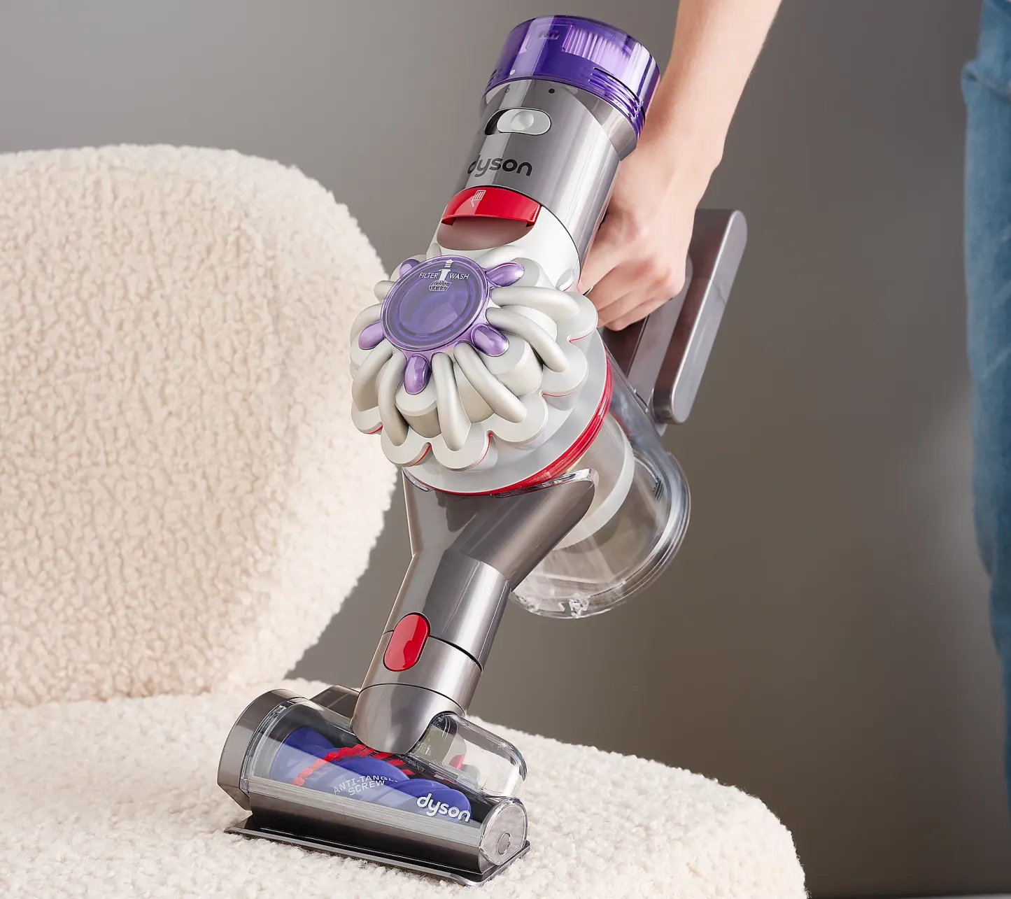 Dthtyson V8 Extra De-tangle Cordless Vacuum with 8 Tools