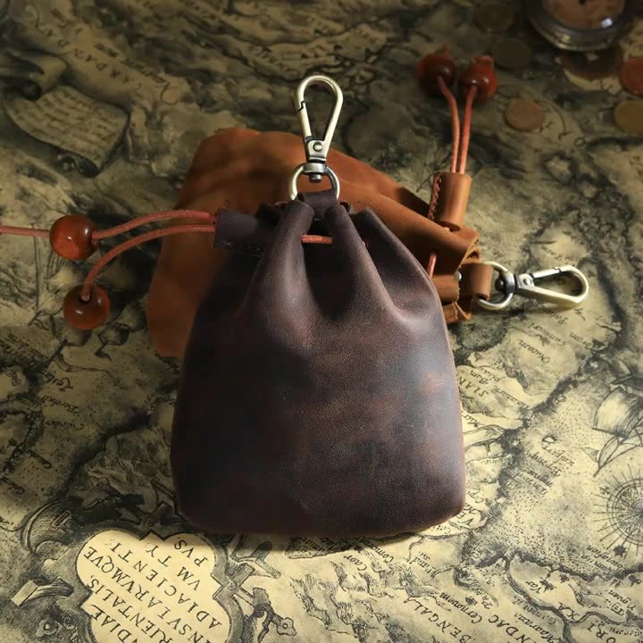 Handmade genuine leather coin purse