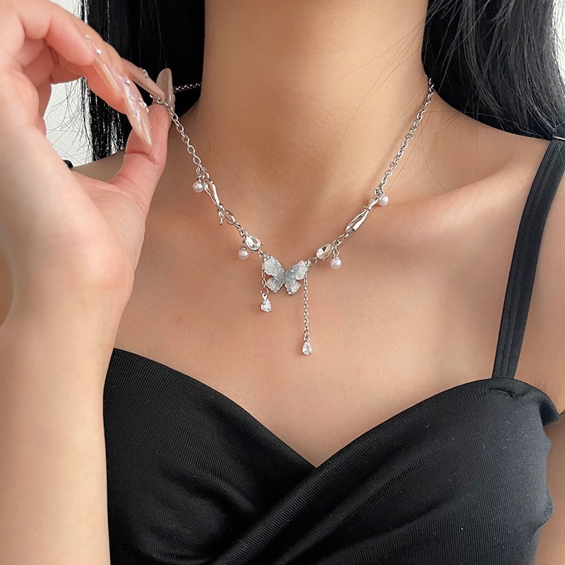 Blue Crystal Butterfly Clavicle Necklace| PERFECT GIFT🎁