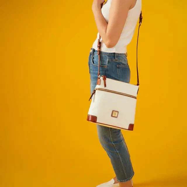 💥 Pebble Grain Crossbody