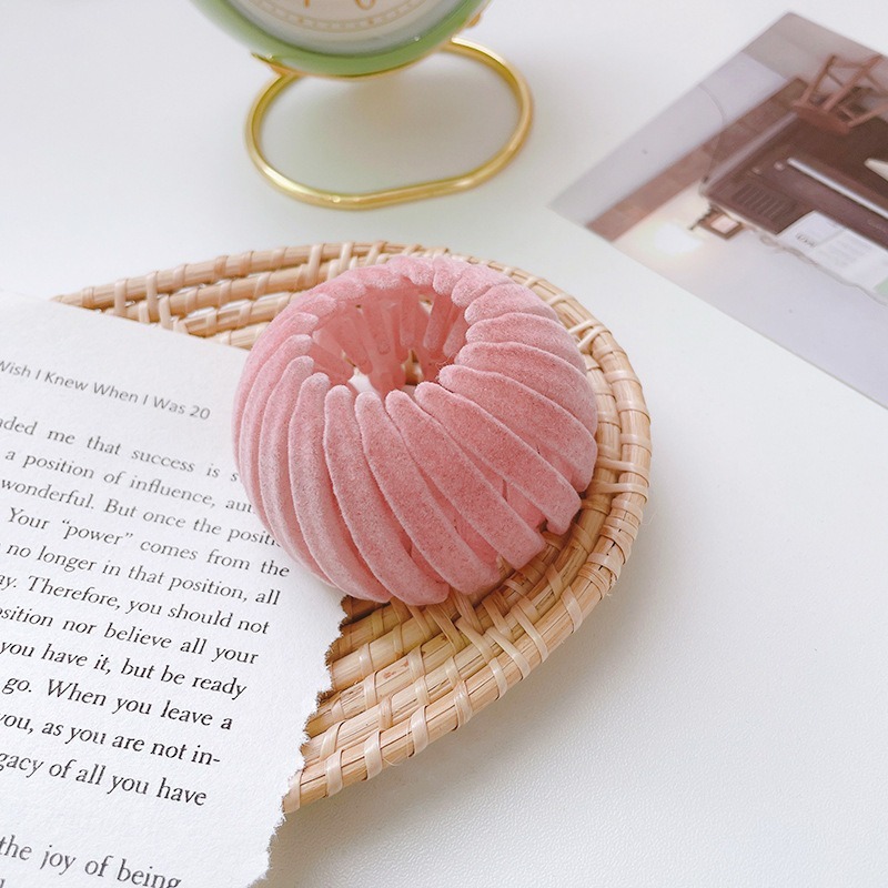 (🌲 Christmas Sale- 49% OFF) Bird Nest Magic Hair Clip