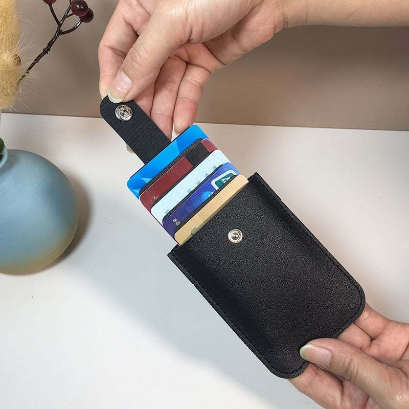 New Pull-Out Card Holder