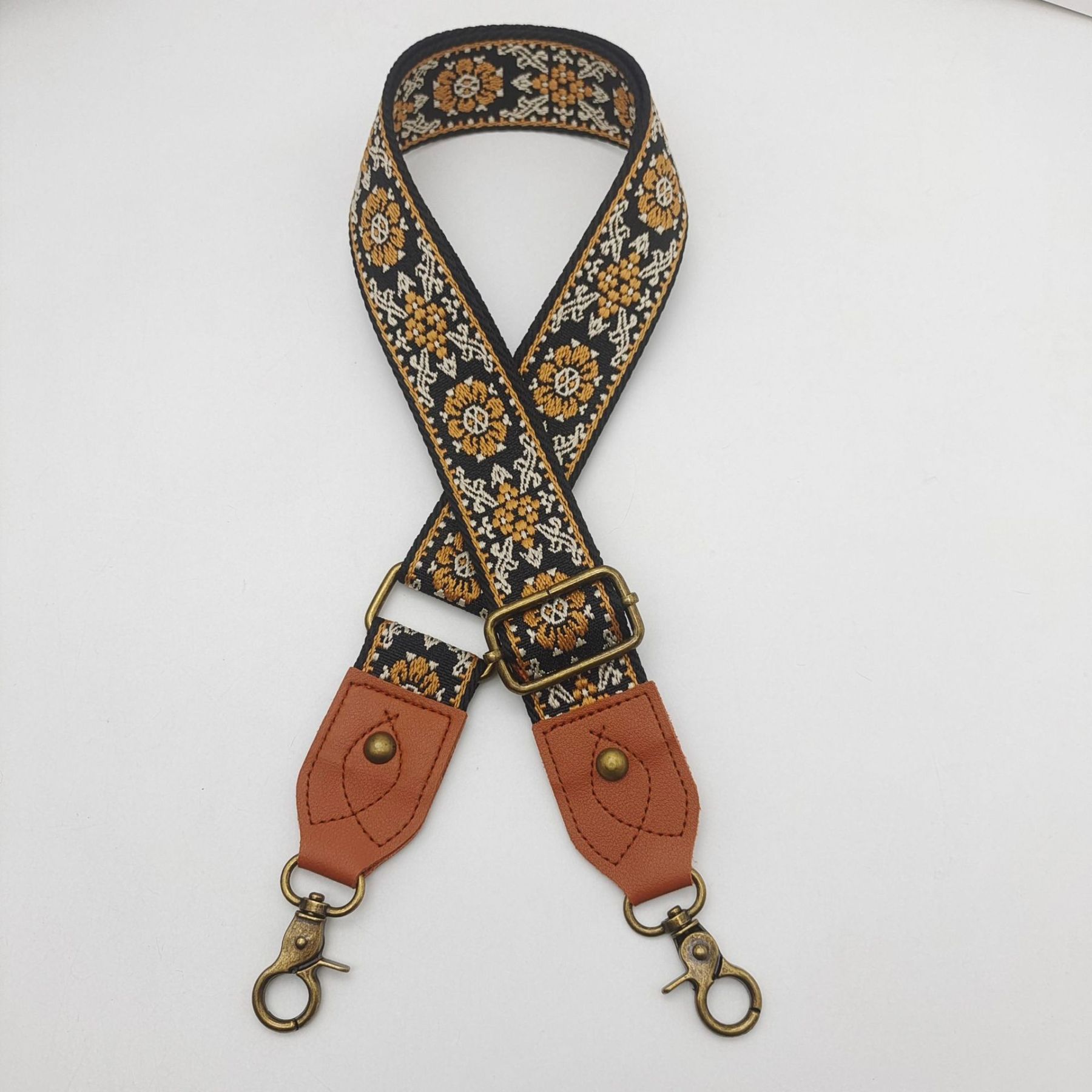 Retro ethnic style bag with wide shoulder straps