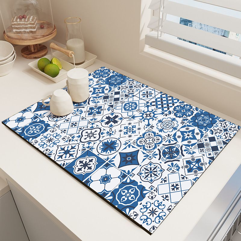 Retro Quick-Drying Water-Draining Mat for Kitchen Bar Countertops