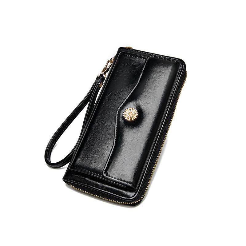 A stylish and simple long purse