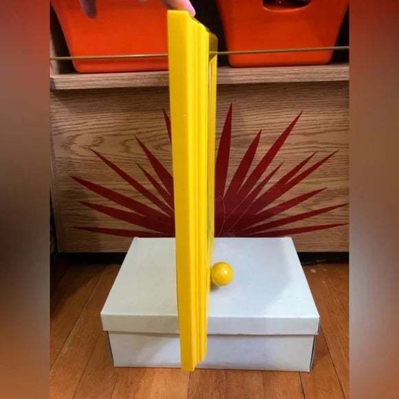 🍬Rare Vintage The Handy Candy Frame - Hanging Candy Machine Art🔥