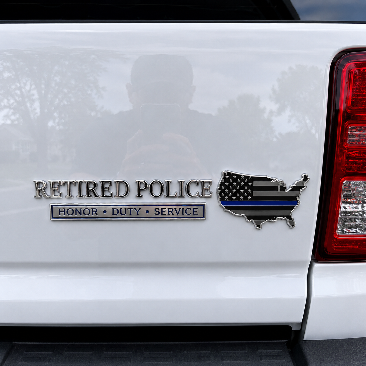 Retired Police Honor Duty Service Car Emblem Metal Badge