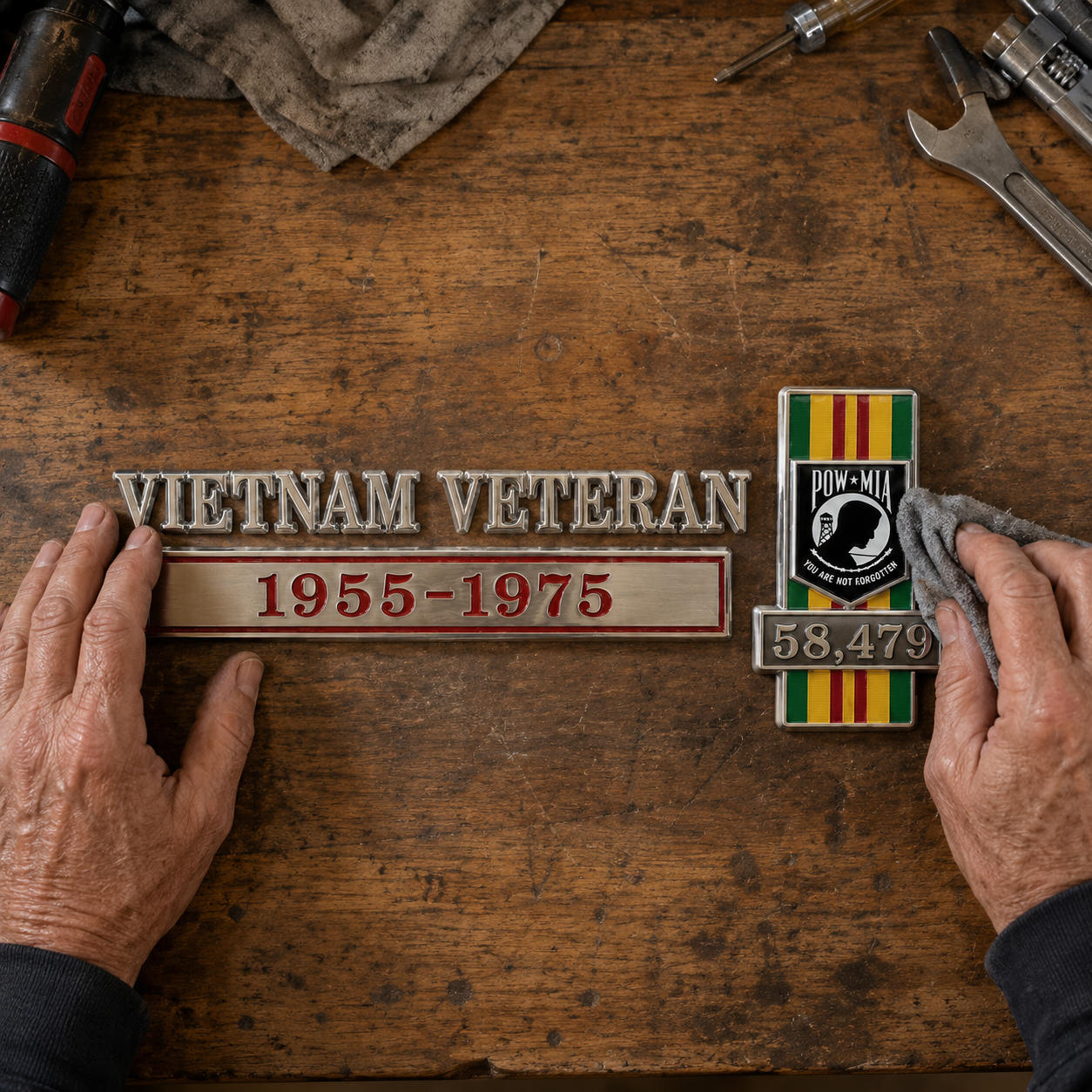 Vietnam Veteran 1955–1975 Memorial Car Emblem Metal Badge