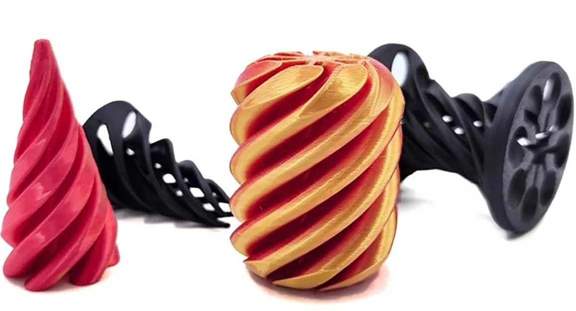 Impossible Pyramid Passthrough Sculpture