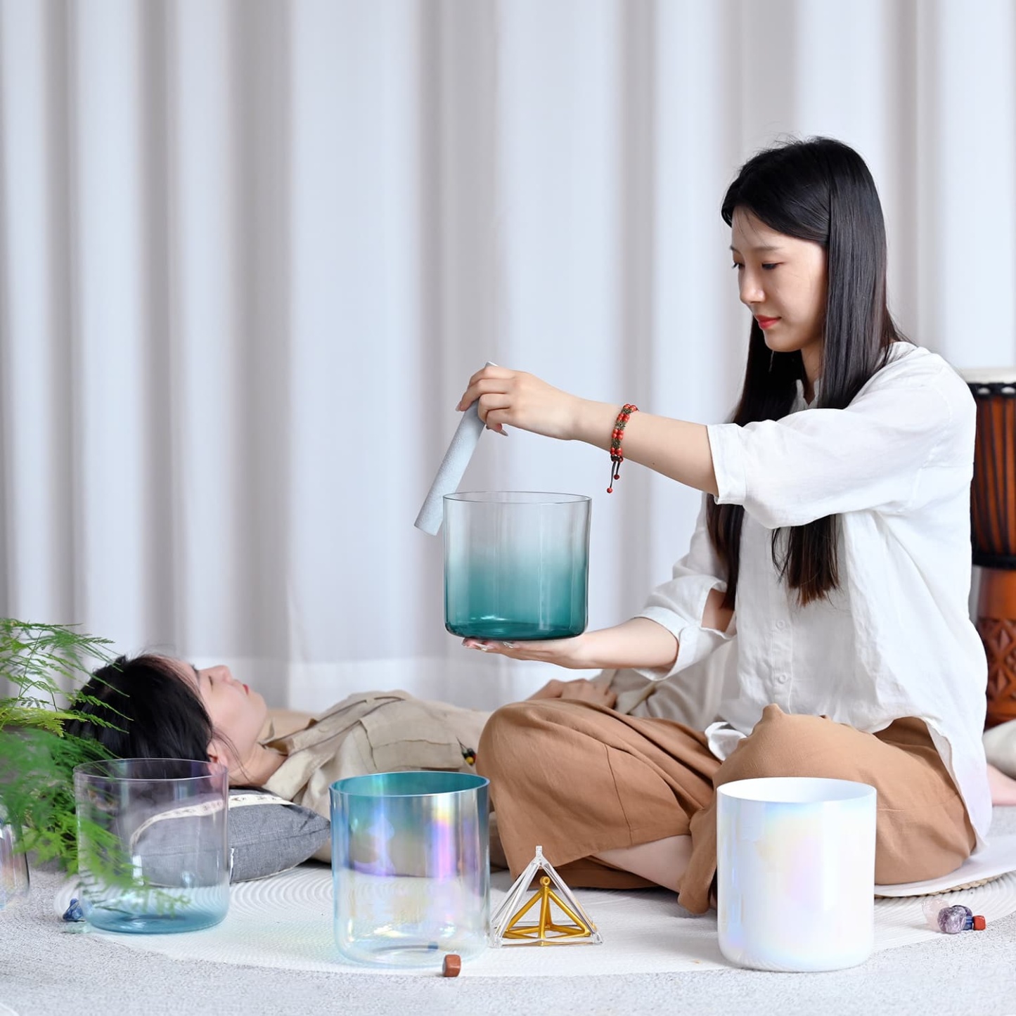 CVNC Aria Crystal Teal Alchemy Heart Chakra Singing Bowl with Carrier Bag For Sound Healing