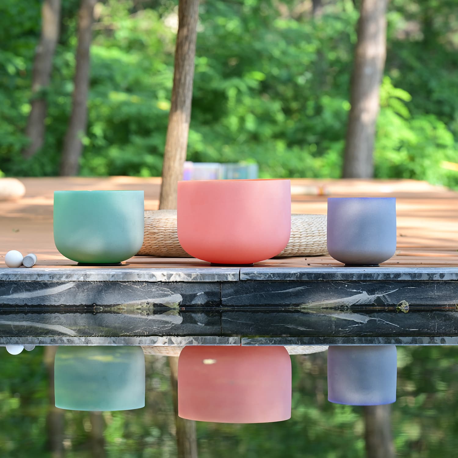 CVNC 6-10 Inch Set of 3 Color Crystal Singing Bowls in Carry Bag