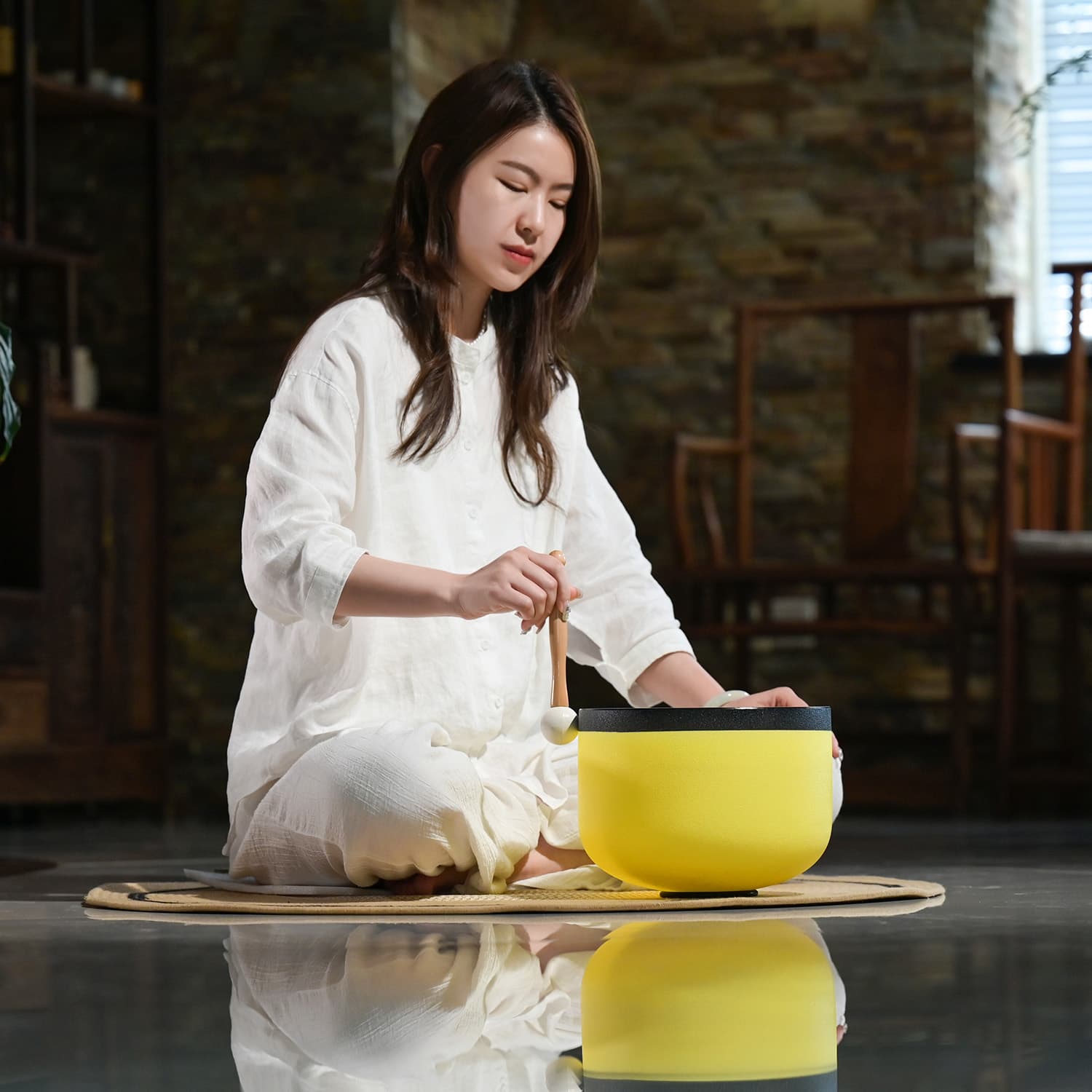 CVNC Bright Lemon E Note Solar Plexus Chakra Frosted Crystal Singing Bowl