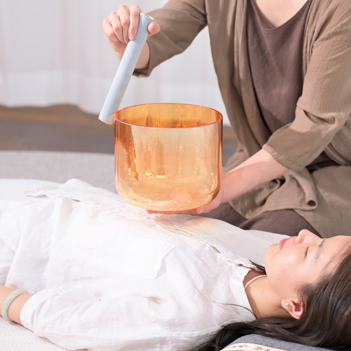 CVNC Alchemy Cosmic Light Clear Orange Sacral Chakra Crystal Singing Bowl with Carrier Bag For Meditation Healing