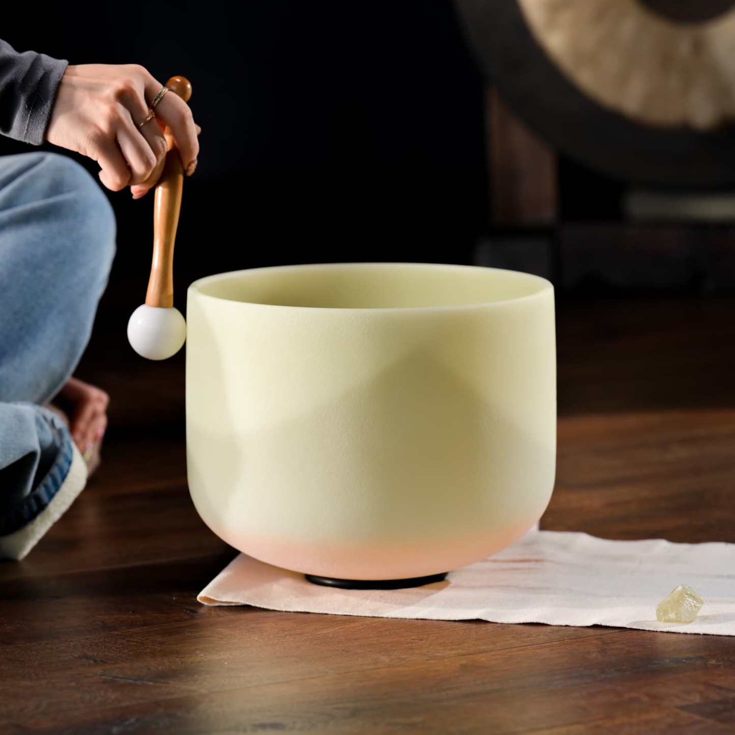 CVNC Note E Lemon Quartz Empyrean Fusion Crystal Singing Bowl