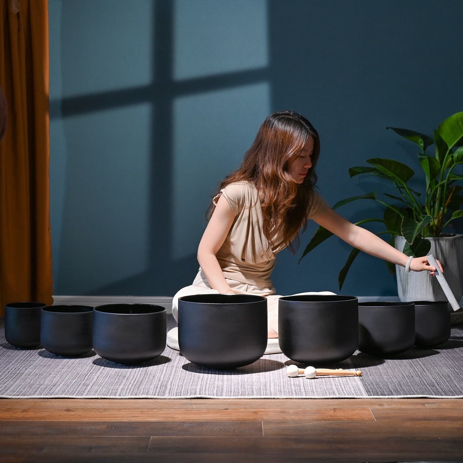 CVNC 7 PCS 6-12 Inch Black Colored Frosted Crystal Singing Bowl Set With Carrier Bag For Sound Bath Meditation