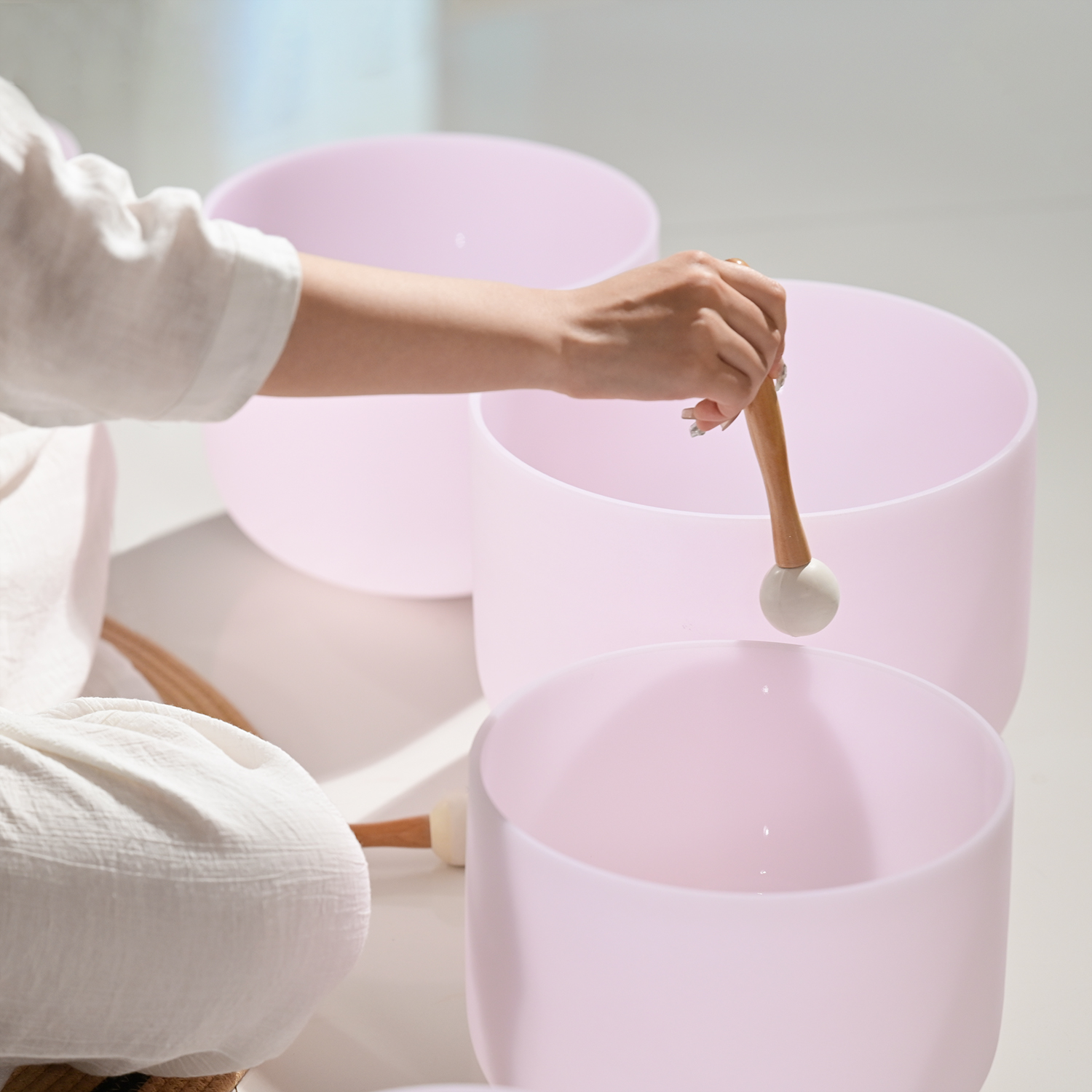 CVNC 7 PCS Pink Gemstone Fusion Crystal Singing Bowl Set With Carrier Bag