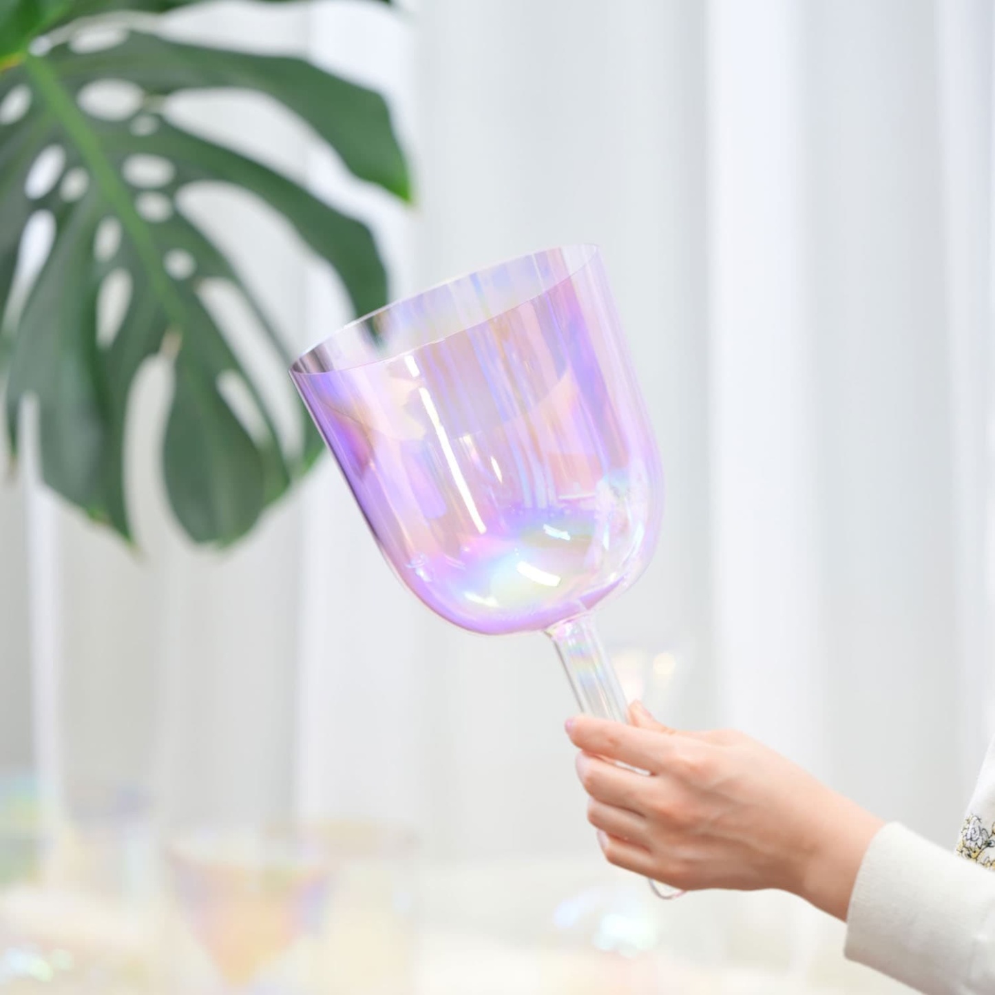 CVNC Handle Cosmic Light Clear Purple Crystal Singing Bowl With Carrier Bag For Chakra Healing Meditation