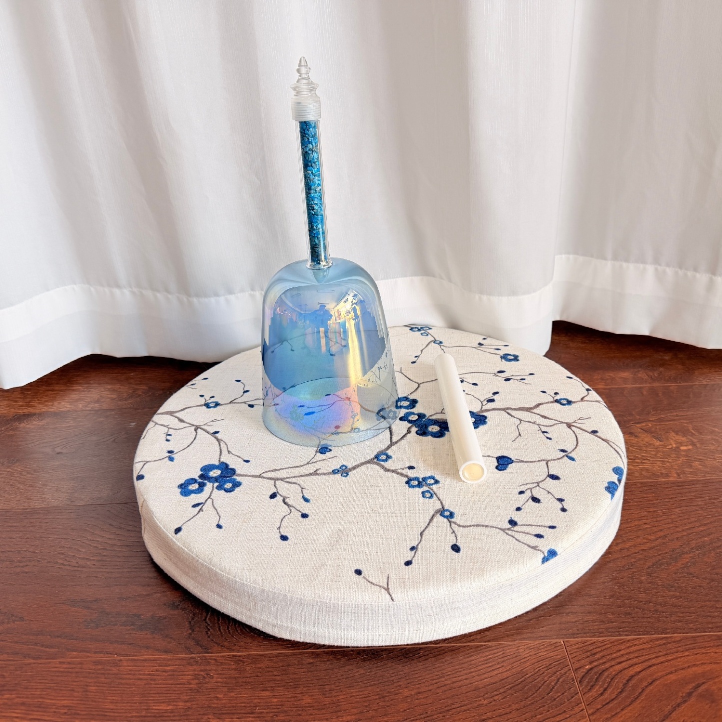 CVNC Handle Clear Cosmic Light Blue Crystal Singing Bowl With Carrier Bag For Chakra Healing Meditation