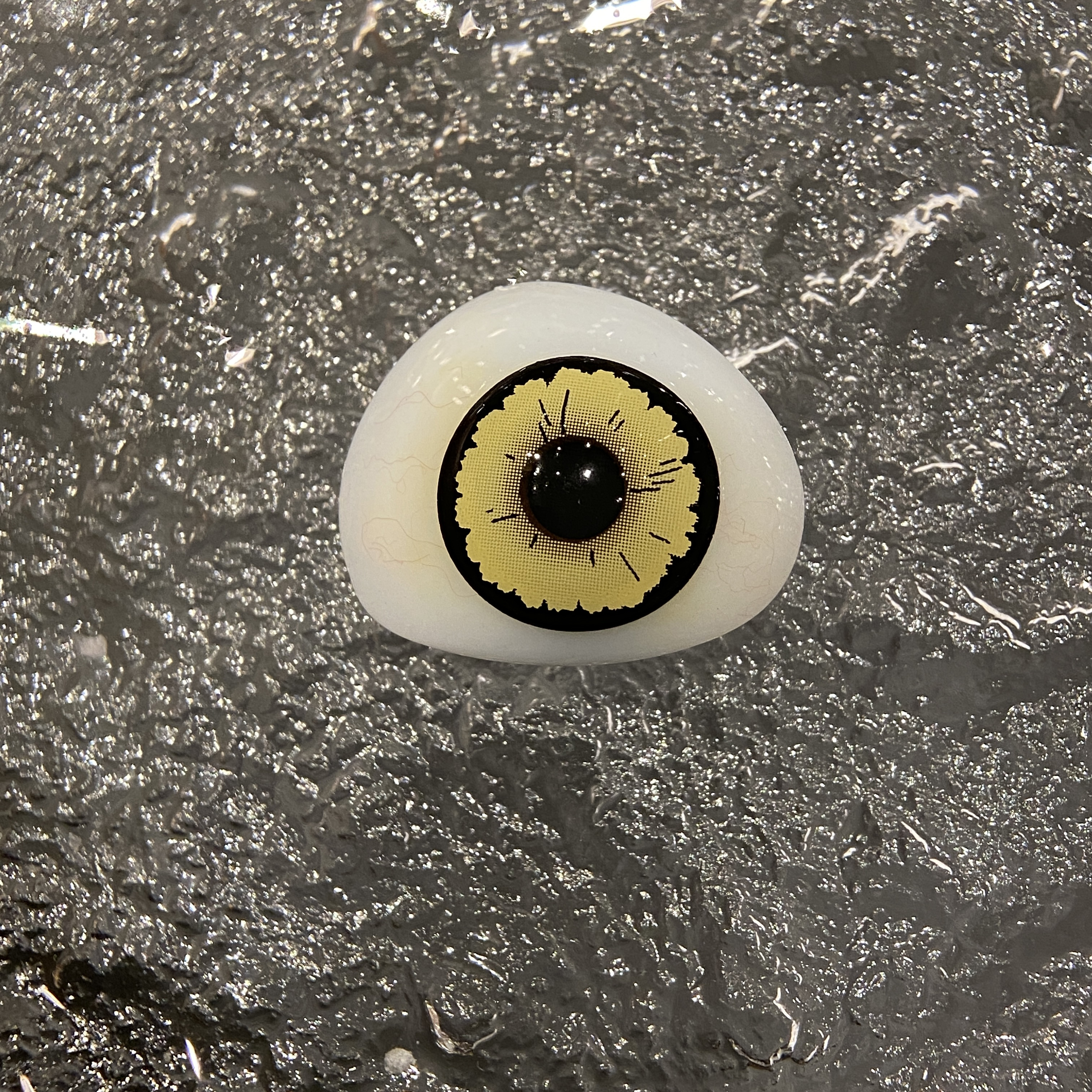 【TiNACON】Zombie Yellow 14.4mm Daily Watery Contact Lens 